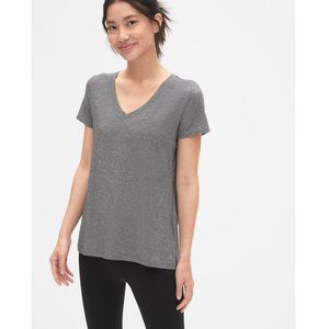 GapFit Breathe V-neck t-shirt Grey XL